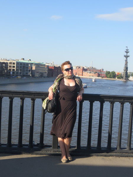 Елена Акопян