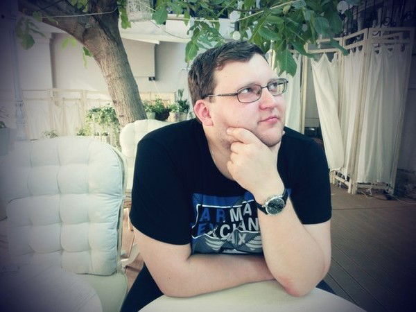 Павел Левченко