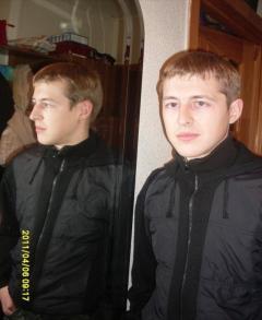 Андрей Фролов