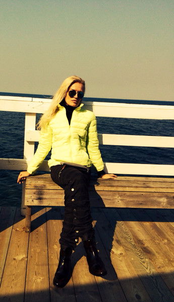 Юля Бутова ( Winistok )