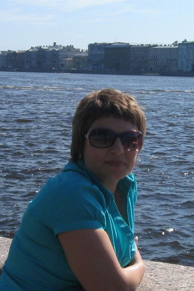 Елена Маркова