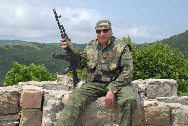 Неизвестно Неизвестно