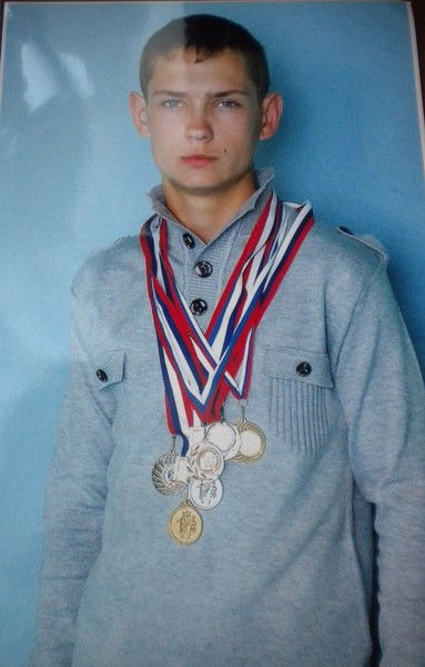 Виктор Хмелёв