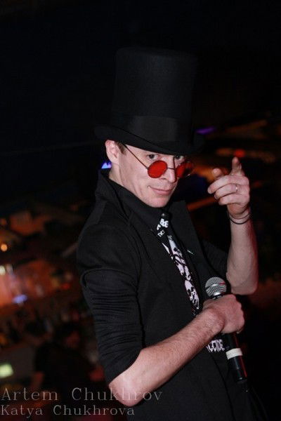 Лев Елисеев