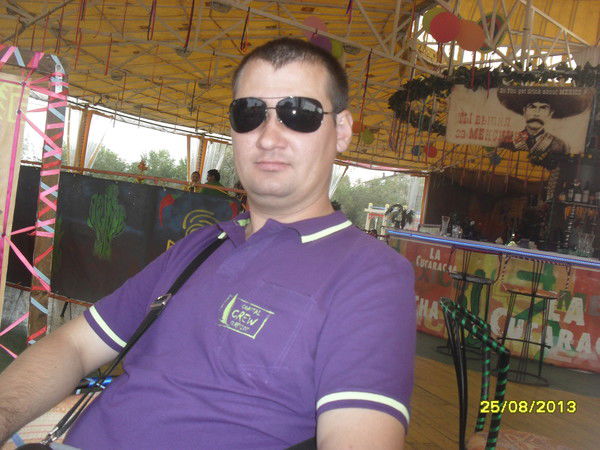 Олег Варшавский