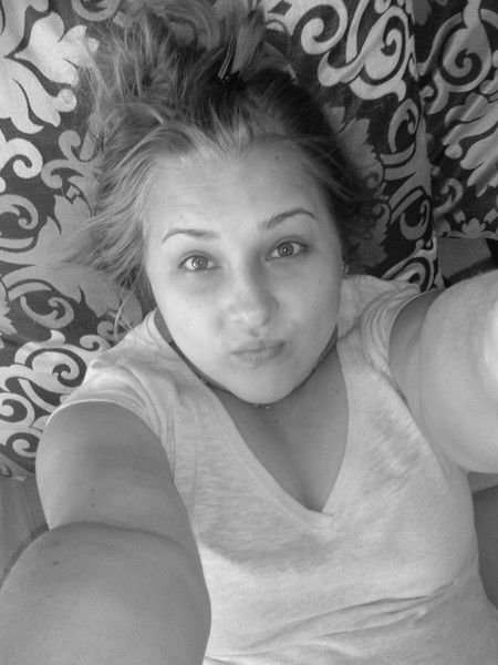 Юлька Красотулька