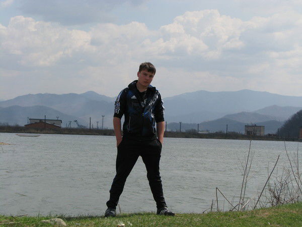 Димон Шекунов