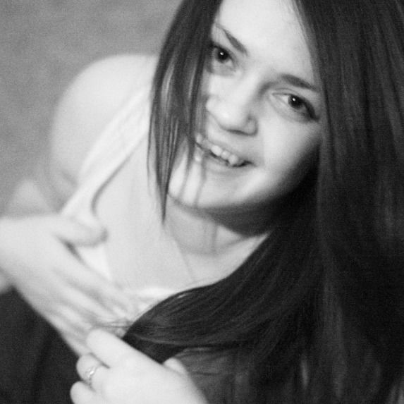 Лаура Бренюк