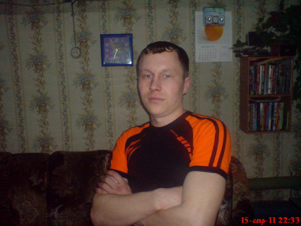 Эдуард Ларионов