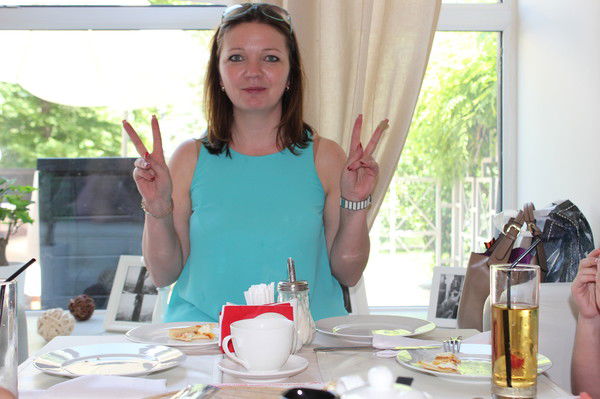 Александра Сурова