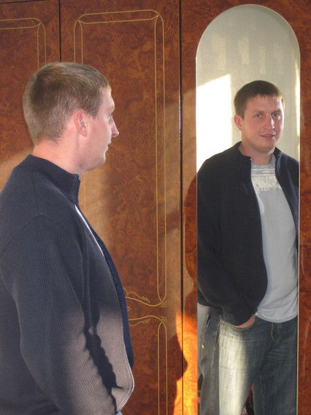 Дмитрий Плотников