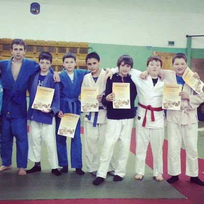 Асхаб Абушов