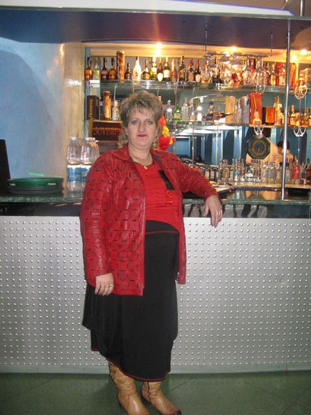 Елена Хаустова