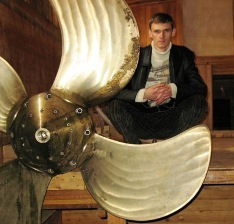 Александр Нестер