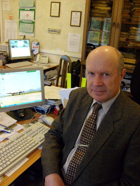 Юрий Иванов