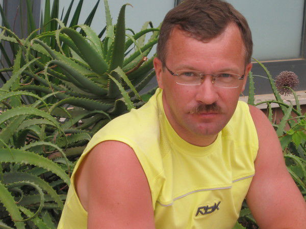 Александр Оленин