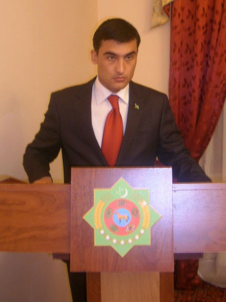 Довран Эргешов