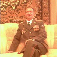 Александр Ломов