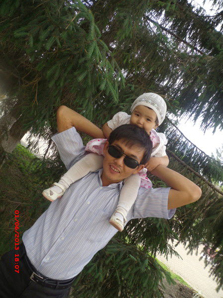 Тлеккабыл Ажгалиев