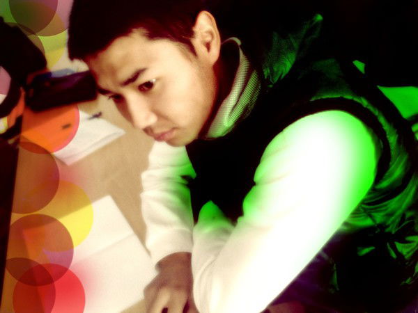 Айбек Белеков