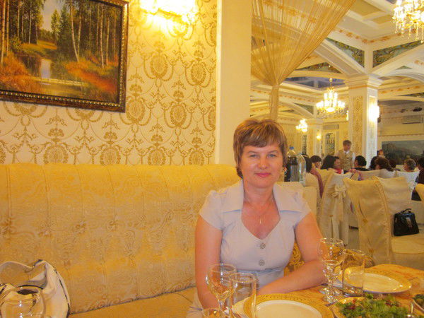 Елена Шарапова