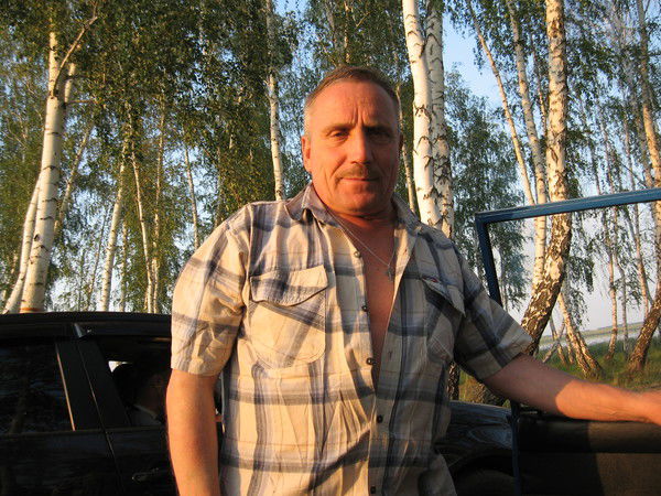 Виктор Конарев