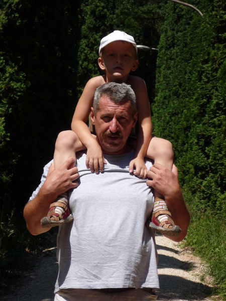 Олег Петров