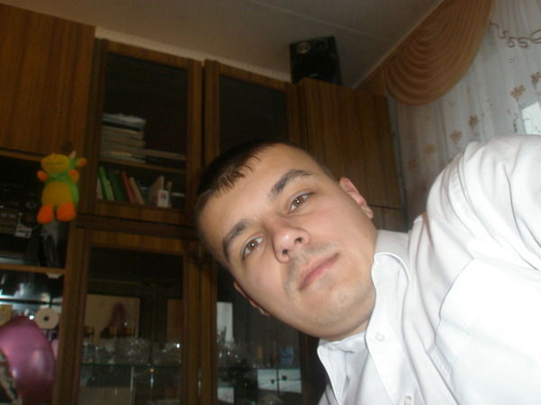 Максим Стрельников