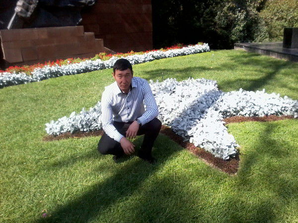 Асылбек Сулейменов