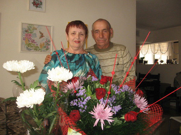 Слава Песелев