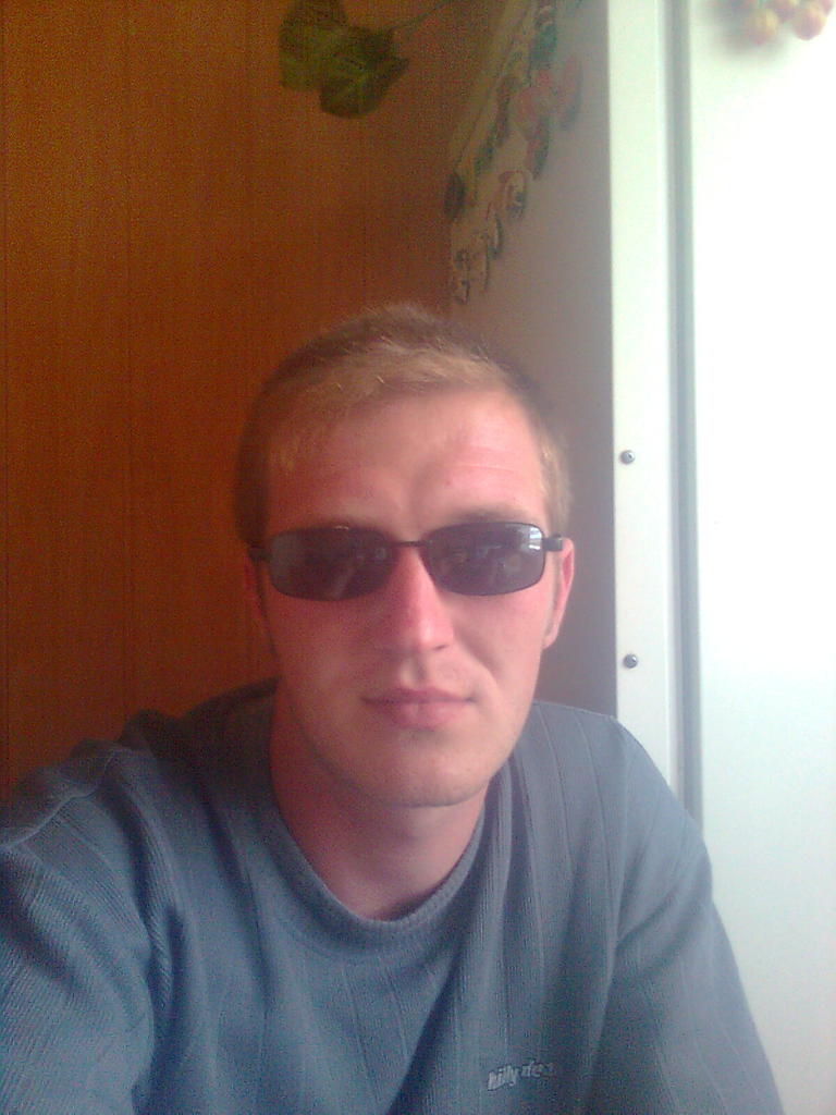 Василий Моисеев