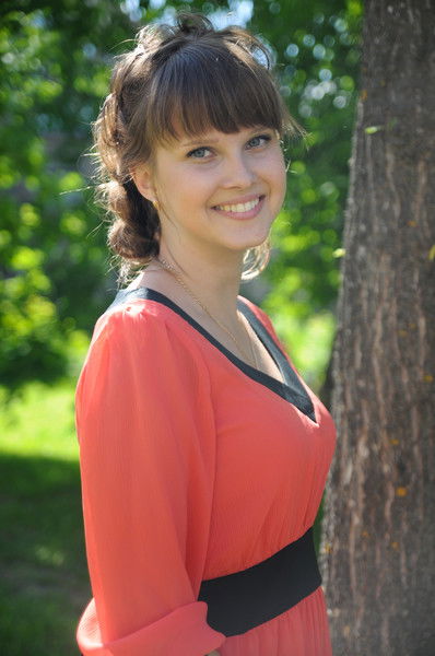 Юля Буланова