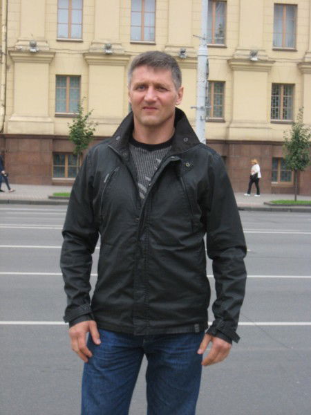 Владимир Александров