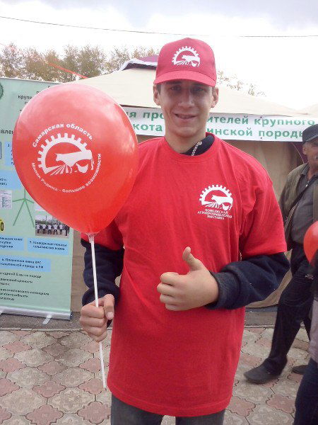 Максим Ноготков