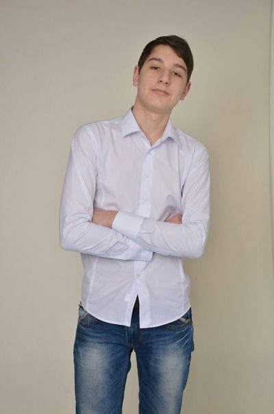 Михаил Антоненко