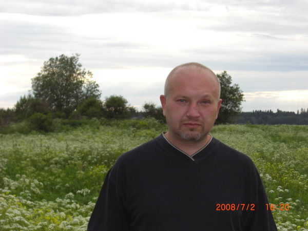 Николай Пушков