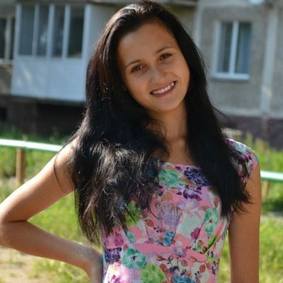 Ксения Алханова