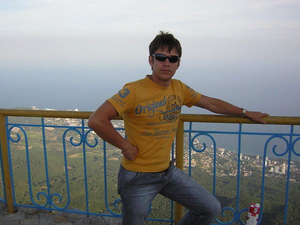 Максим Глушенков