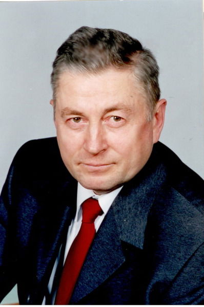 Рустам Мугинов