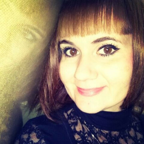 Надюша Коннова