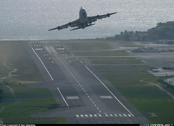 Артем Попенко