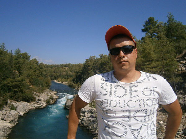 Алексей Леукин