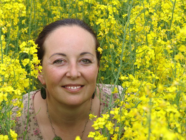 Елена Айвазова