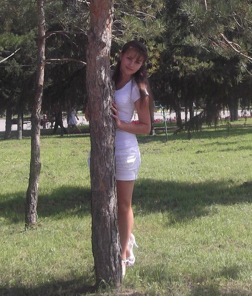 ??? **d*i*@*n*]{*/-\ **???