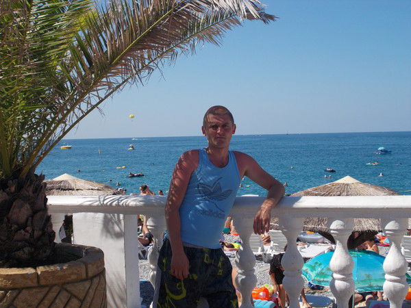 Роман Челышев