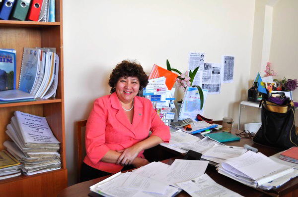 Лола Бейсеновна