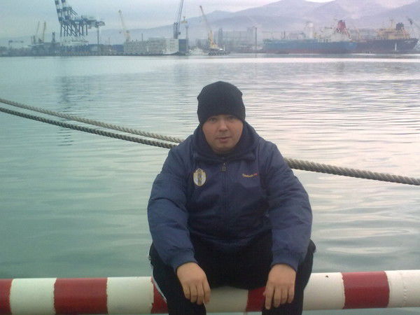 Максим Власов