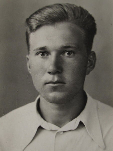 Юрий Брюховец