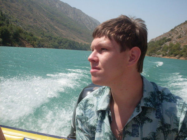 Илья Михайлов