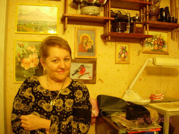 Елена Маркова